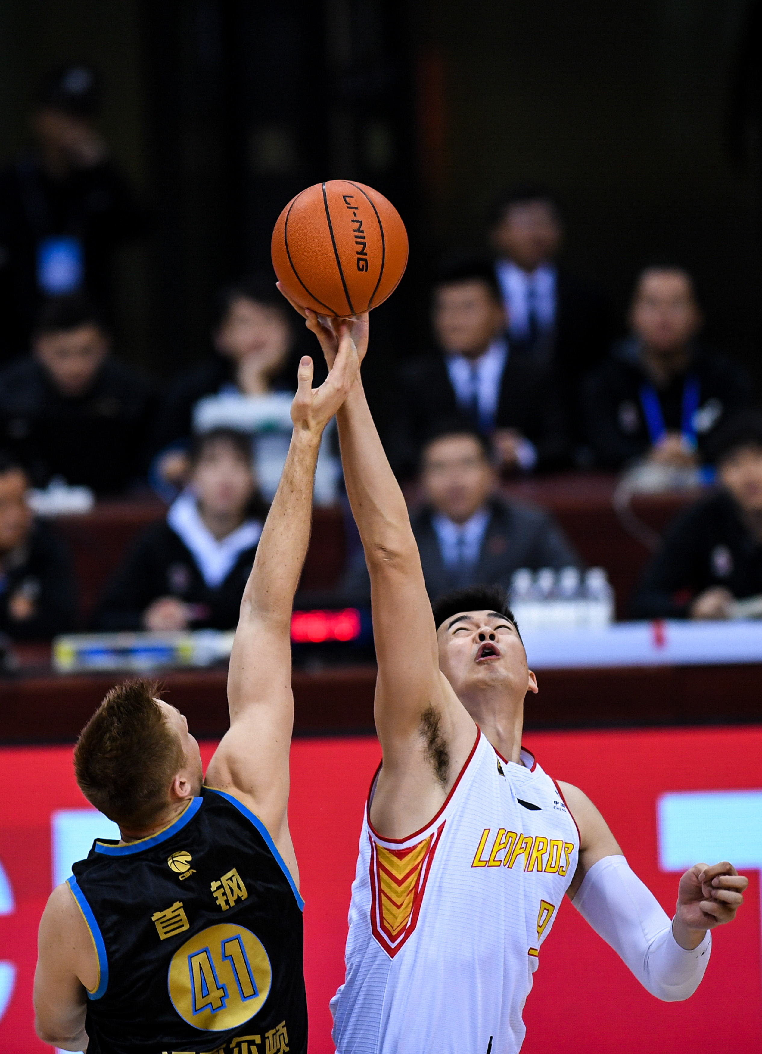 自执教阿森纳欧冠首秀以来，阿尔特塔欧冠拿分所有主帅第一（自阿森纳欧冠首秀以来，阿尔特塔欧冠积分居诸主帅之首）