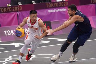 国际米兰牢牢占据榜首（国米稳居榜首）