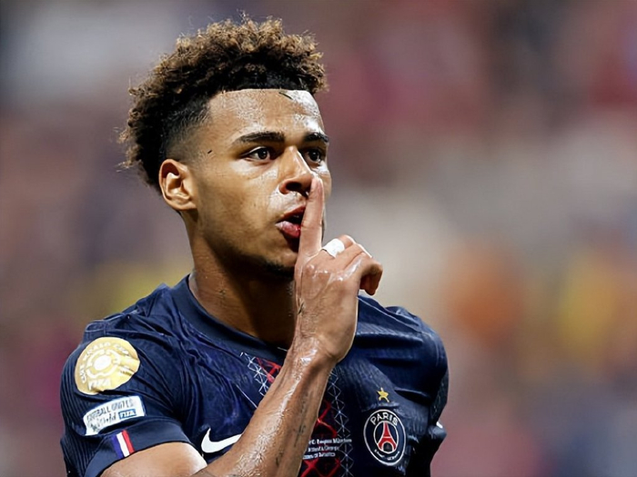 乒乓球混团世界杯：国乒8-0克罗地亚，莎头组合出战拿分（混团世界杯国乒8-0完胜克罗地亚，莎头组合亮相建功）