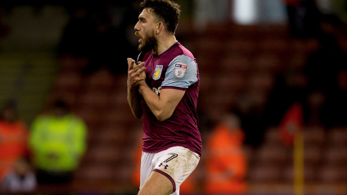 法尔克：拜仁正在为佩雷茨找寻新的外租球队，南安普顿有意（法尔克：拜仁正为佩雷茨物色新租借去处，南安普顿有意）