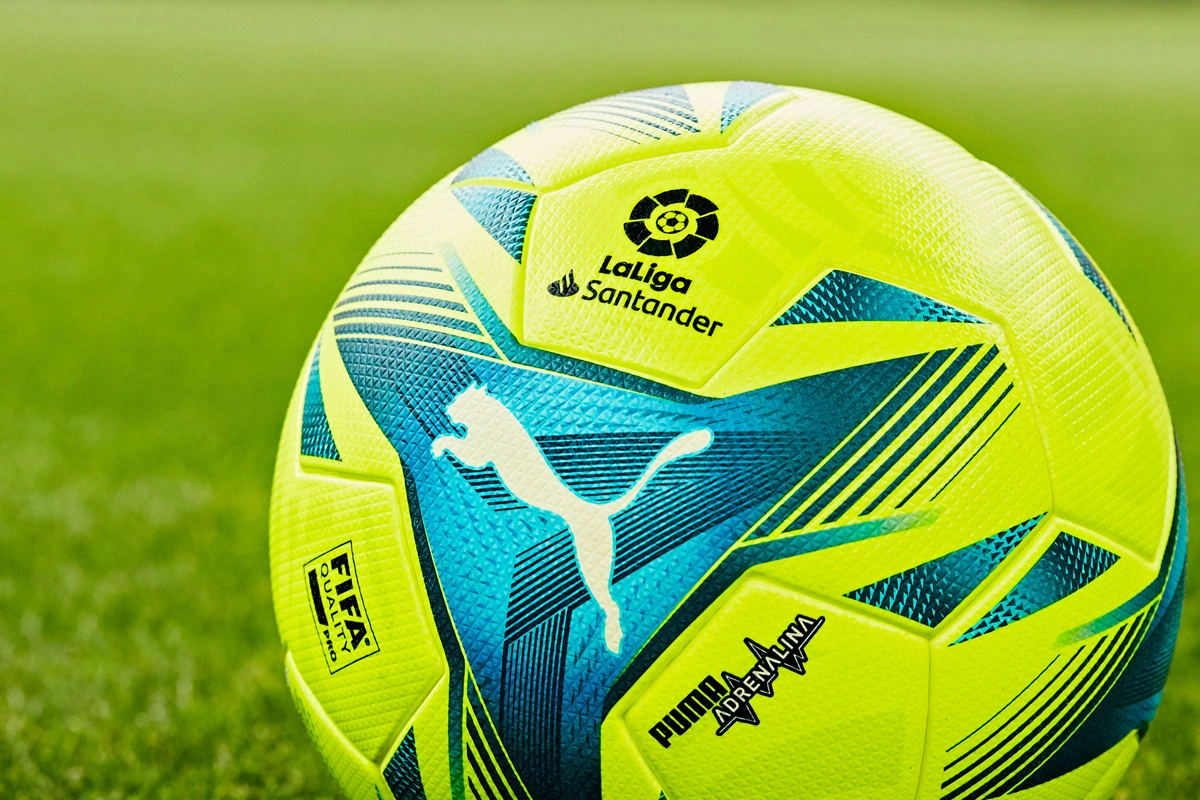 侯森：真不想看到一次次从门里捡球了；我们离不了球迷的支持（侯森：不愿再频繁从网中捞球，我们离不开球迷的支持）