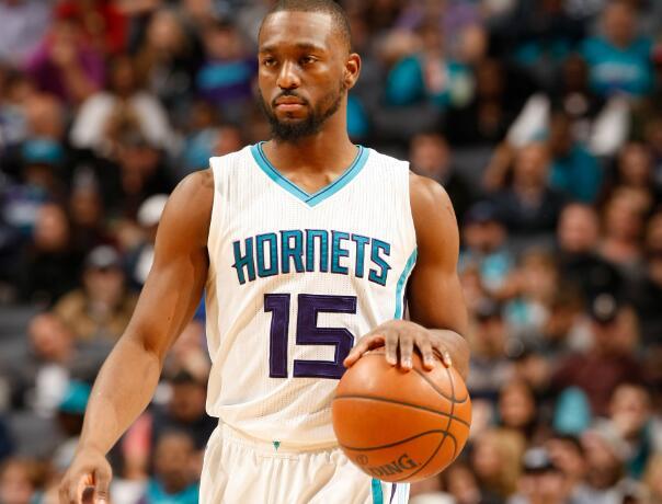 半场：国米0-0闷平比萨，劳塔罗、皮奇尼尼造险（半场战报：国米与比萨0-0互交白卷，劳塔罗与皮奇尼尼先后制造威胁）