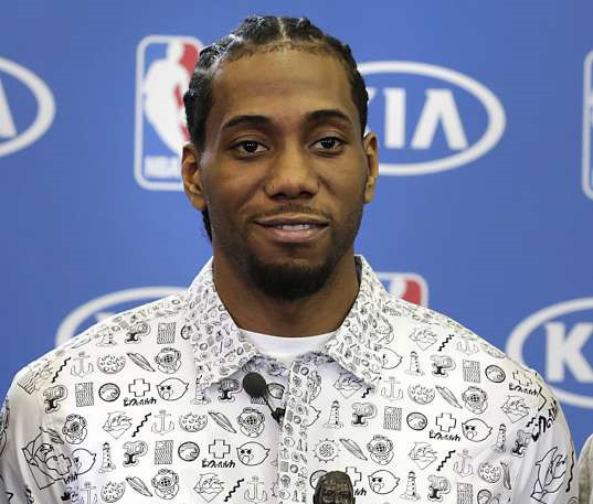 斯基拉：佛罗伦萨正与前切尔西助教瓦诺利谈执教事宜（斯基拉：佛罗伦萨与前切尔西助教瓦诺利洽谈执教）