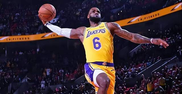 外媒：耐克不推出C罗2026世界杯签名战靴，传奇合作时代或将落幕（外媒：耐克放弃推出C罗2026世界杯签名战靴，传奇合作或告一段落）