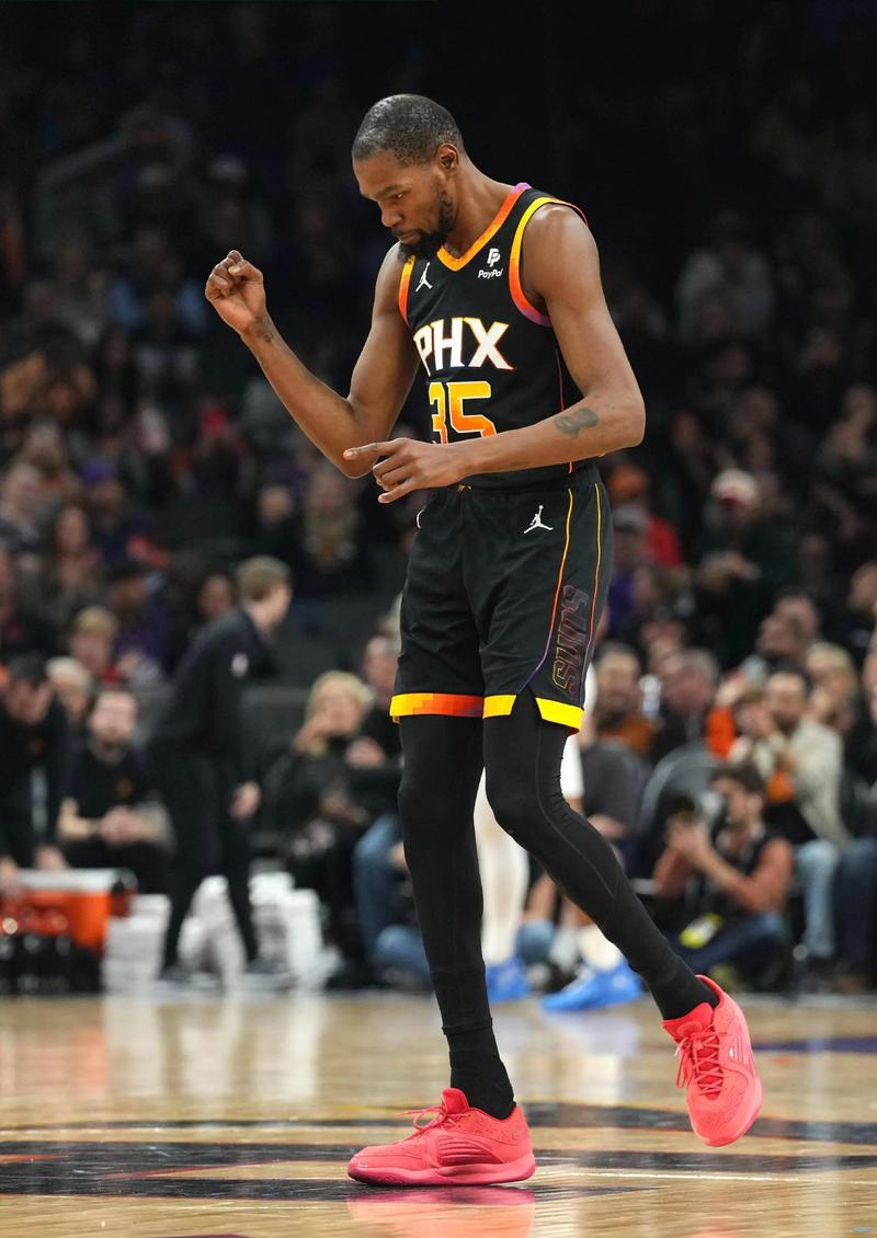 马斯坦托诺：队里最让我不可思议的是贝林；批评让我不断进步（马斯坦托诺：队内最惊艳的是贝林，批评促我持续成长）