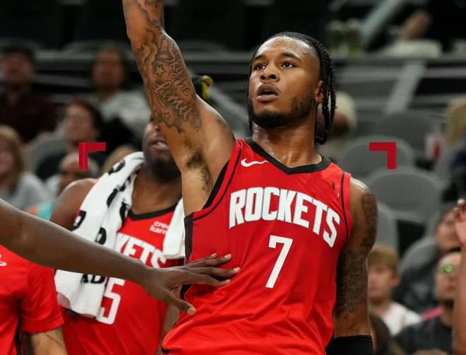 CBA球队战术分析：深圳队进攻策略,（CBA战术透视：深圳队的进攻打法）