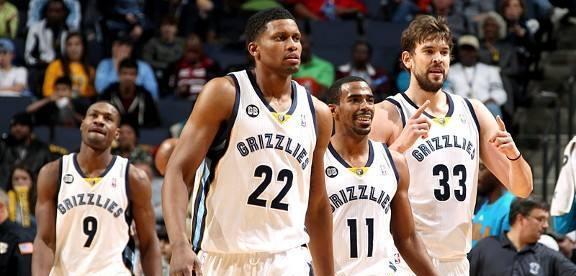 意媒：齐米卡斯无法说服加斯佩里尼，罗马找寻其他左后卫人选（意媒：齐米卡斯难打动加斯佩里尼，罗马另寻左后卫目标）