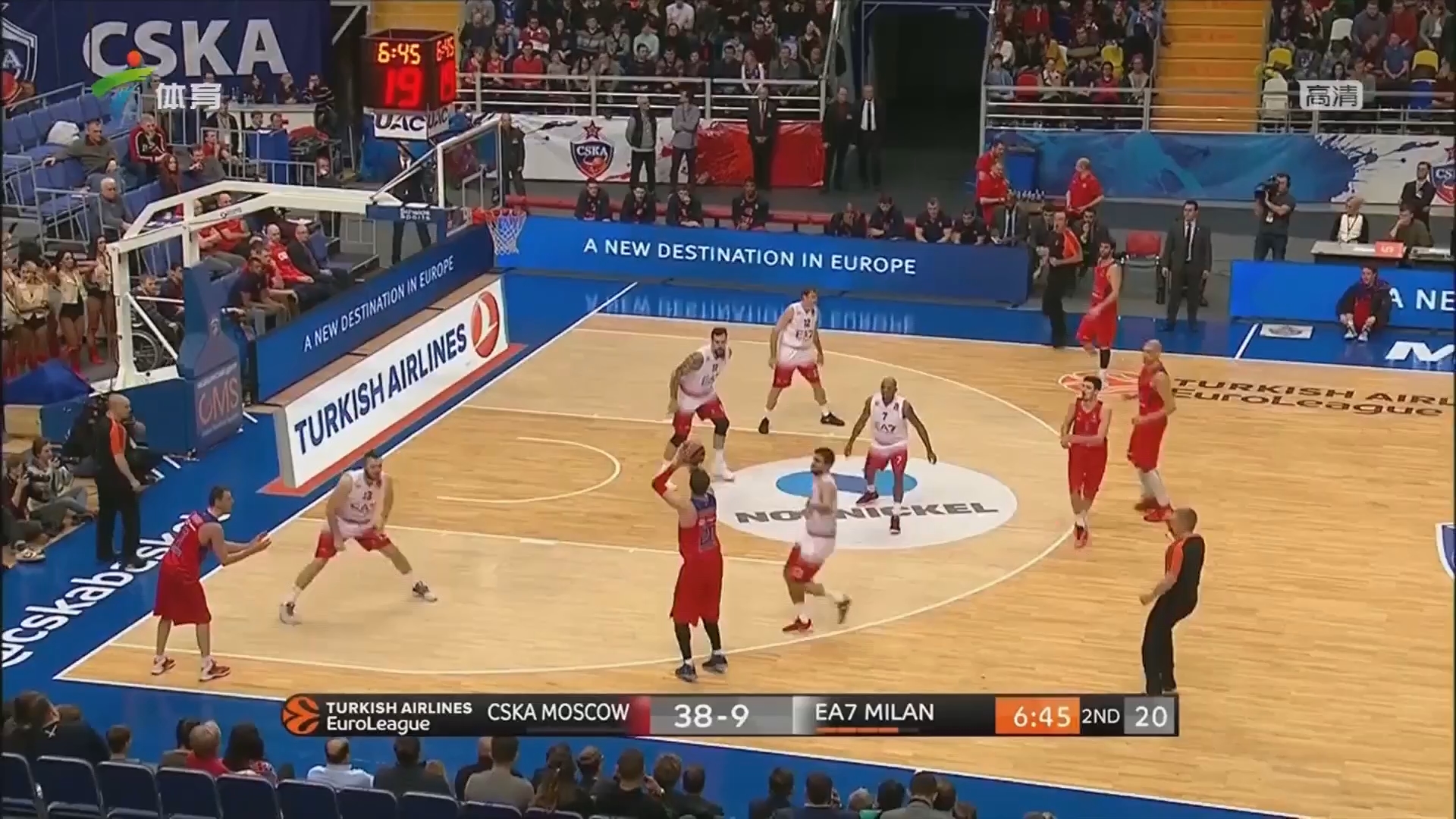 忍不了！球迷刷屏利物浦官方社媒评论区，要求斯洛特下课（忍无可忍！利物浦官媒评论区被球迷刷爆，齐呼斯洛特下课）