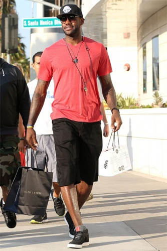 意媒：尤文想签下一名组织型中场，正关注埃尔切的门多萨（意媒：尤文欲引进组织型中场，已将埃尔切门多萨列为目标）