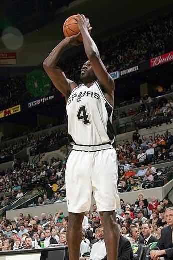 国安vs麦克阿瑟：塞尔吉尼奥、张玉宁首发，方昊、张源出战（北京国安对阵麦克阿瑟：塞尔吉尼奥、张玉宁首发，方昊与张源登场）