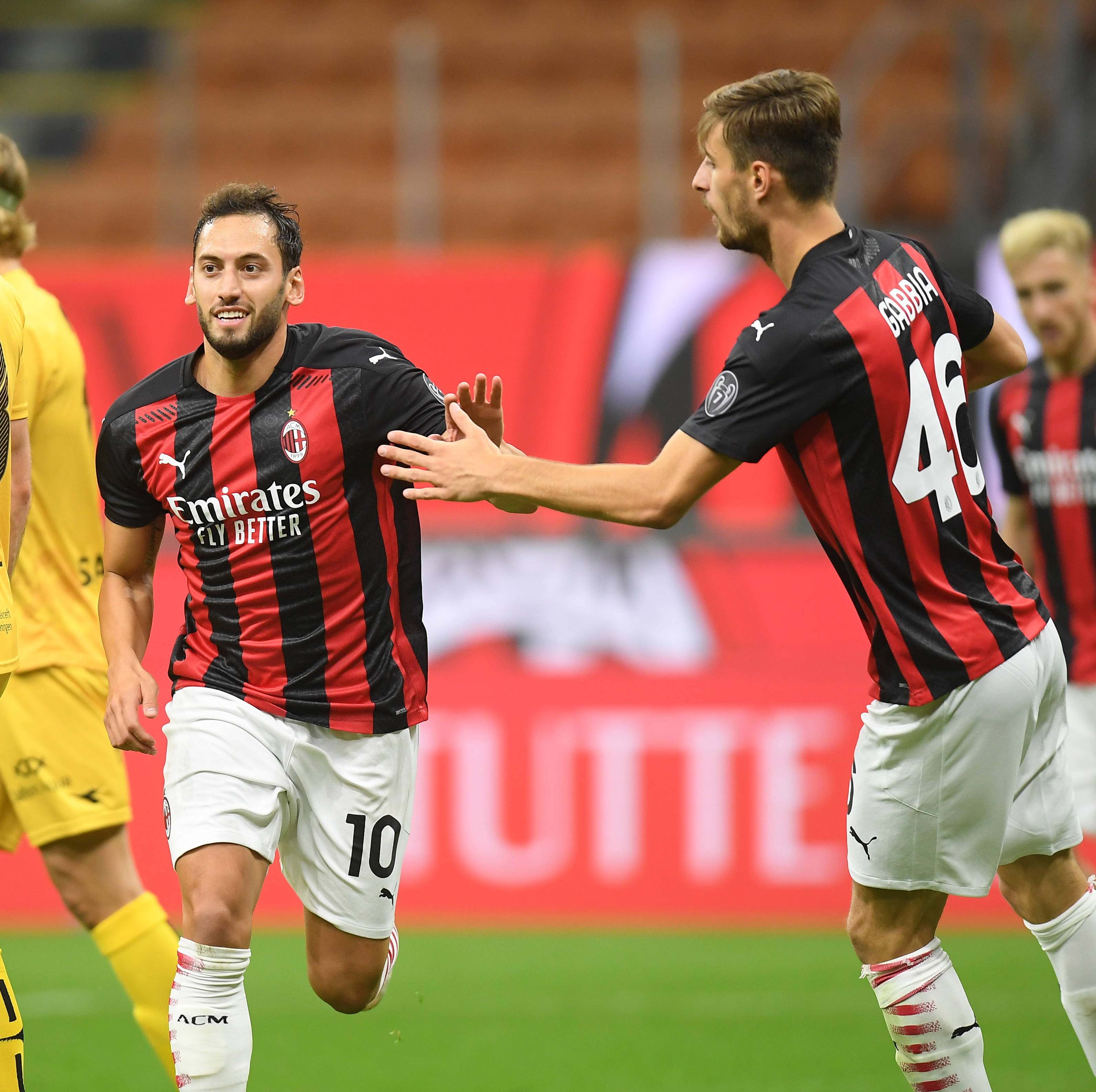 记者：国米对诺顿-库菲表现出兴趣，已询问球员明夏转会可能（记者：国际米兰有意诺顿-库菲，已探询其明夏转会可能性）