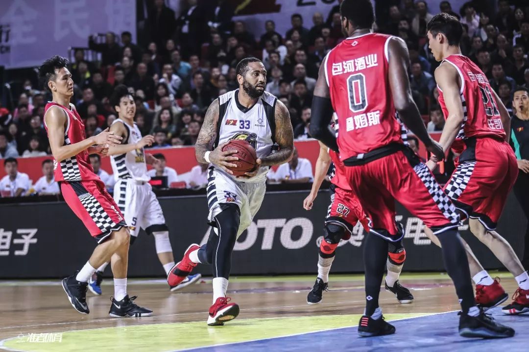 梅西2025年直接参与74球，为个人近7年最多（梅西2025年造74球，创近七年个人新高）